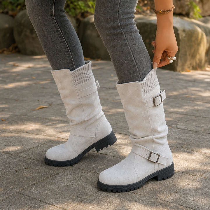 Tumfden – Boots z żebrowanym mankietem i podeszwą z wypustkami