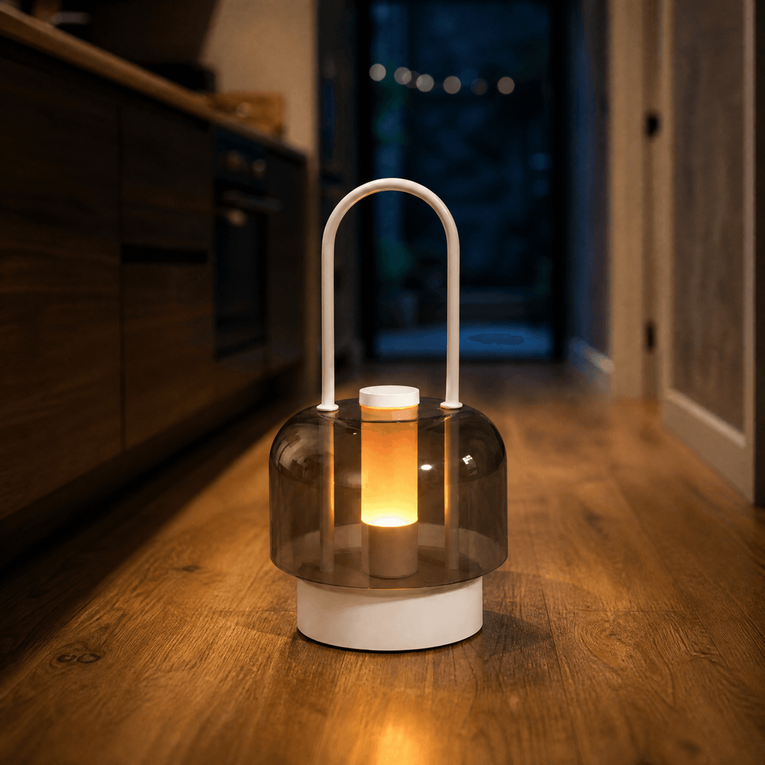 Lumora – Ładowana Lampa LED w Dymnym Kloszu