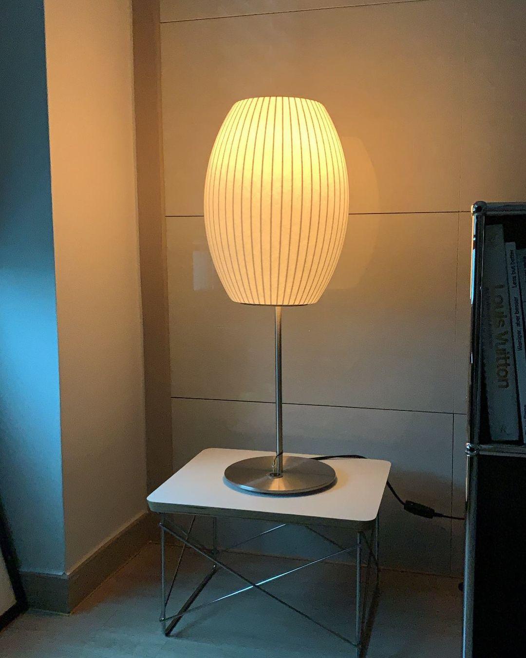 Faux Silk Bubble Bordslampa