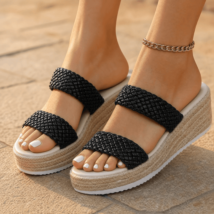 Solara – Sandaler på plattform z plecionką