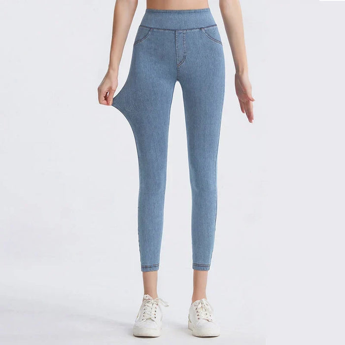 Slimwaist – Jeansy o hög stanie i zwężanych nogawkach