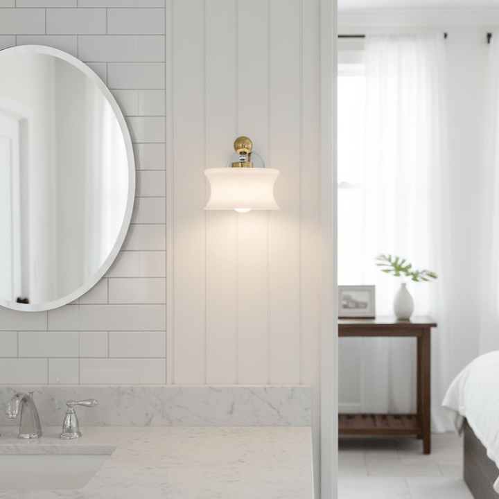Adorn Vägglampa