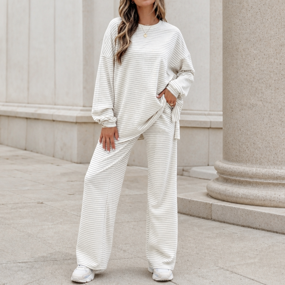Stripe &amp; Ease – Striped Pullover i Breda Byxor