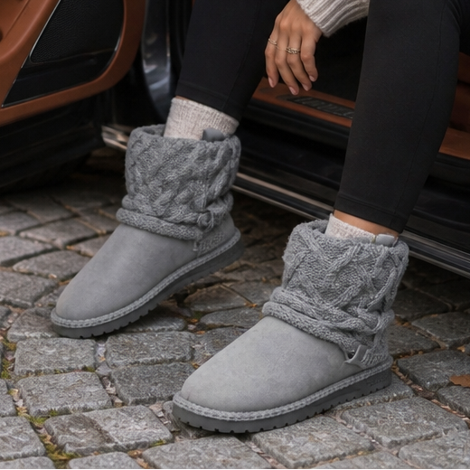 Coziva – Mocka boots z dzianinowym mankietem till mitten av vaden