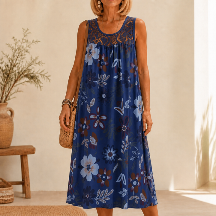 Wearbella – Klänning utan ärmar z koronkowym finish