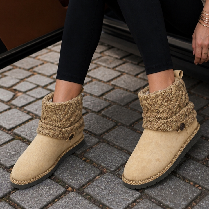 Coziva – Mocka boots z dzianinowym mankietem till mitten av vaden