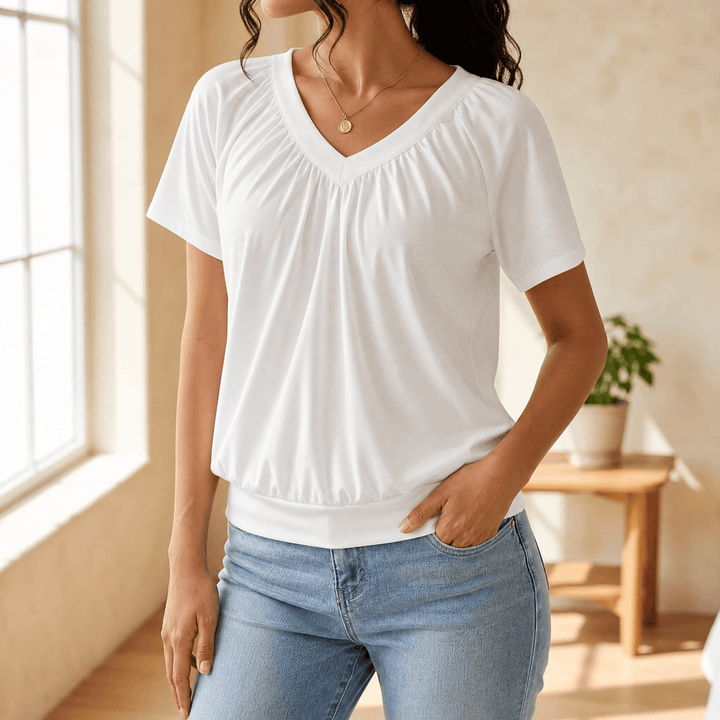 Vivelyn – Kobieca blus z plisowanym urringning w v-ringning